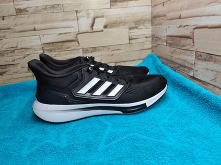 Adidas 46 - čierne bežecké tenisky, adidas,46