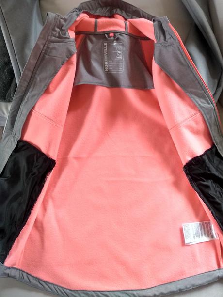 Dievčenská softvelova bunda, c&a,176