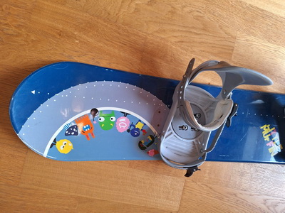 Snowboard v super stave, 130-139 cm