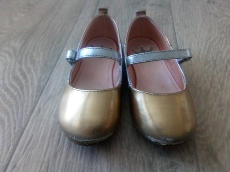 Zlato-strieborno-medenné balerínky, h&m,24