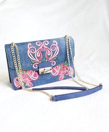 Denimová kabelka guess na rameno aj crossbody, guess