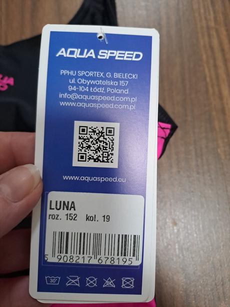 Nenosene jednodielne plavky v. 152, 152