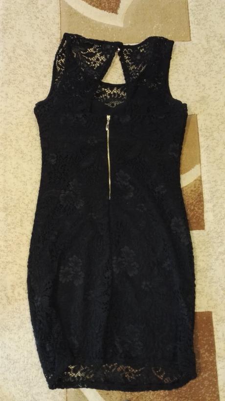 Cipkovane krasne saty, m