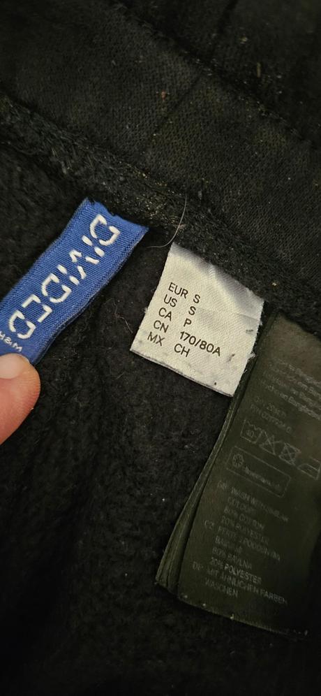 Čierne h&m tepláky, h&m,s