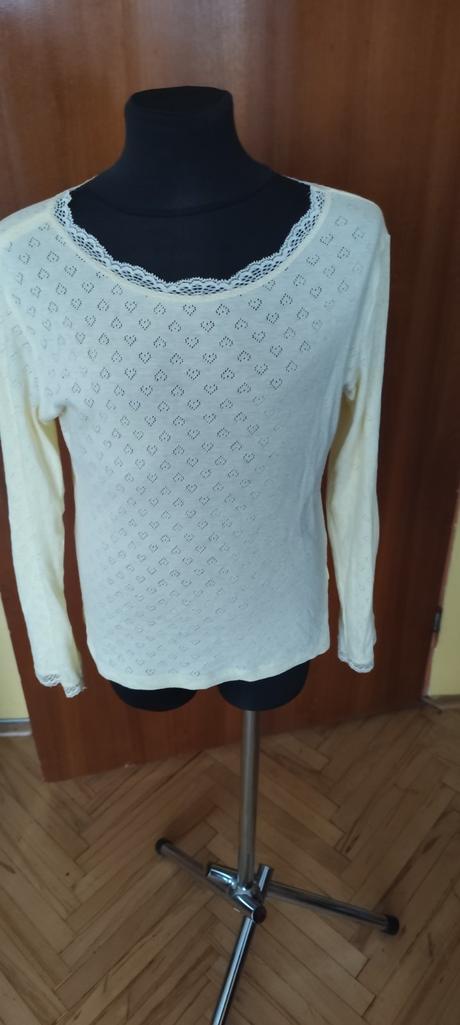 Tričko s perforovanými srdiečkami, name it,134