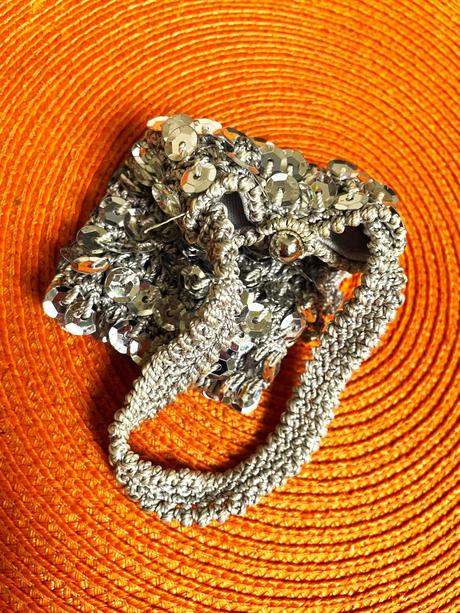 Trblietavá taštička, 