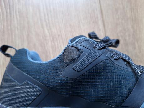 Turistická obuv, 37