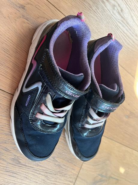 Blikajuce tenisky, geox,34