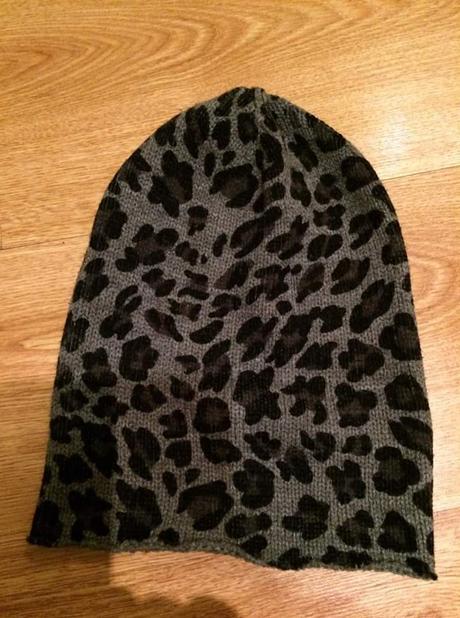 Čiapka zn. reserved, reserved