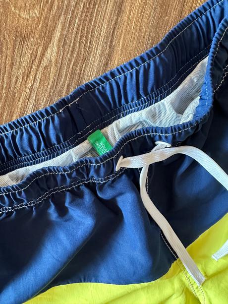 Šortky na kúpanie, benetton,128