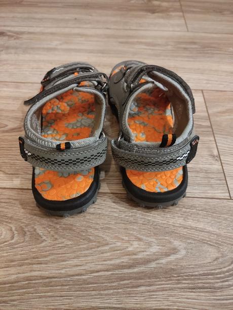 Nové sandále, agaxy,35