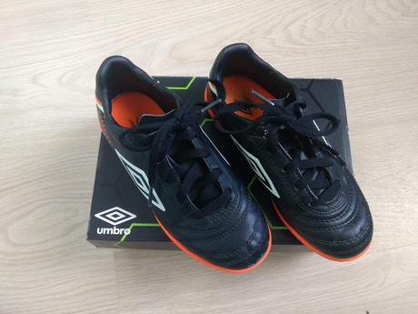 Halová obuv, umbro,30