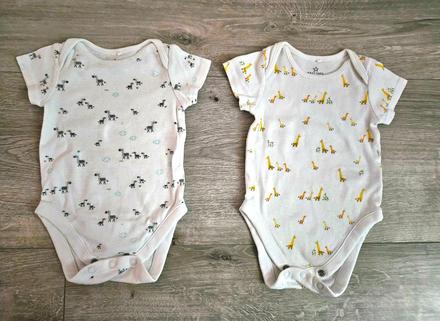 2x body next so žirafkami a zebričkami 68, next,68