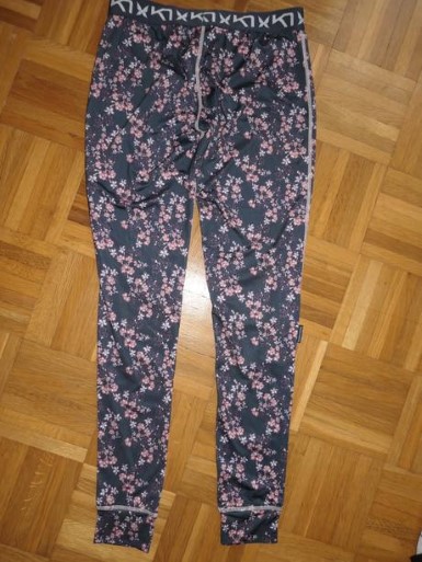 Kari traa sportove funkcne leginy m/l, m