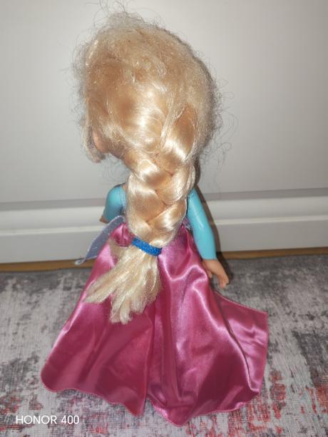 Elsa frozen,