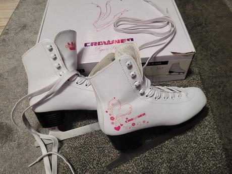 Korčule, crowned,35