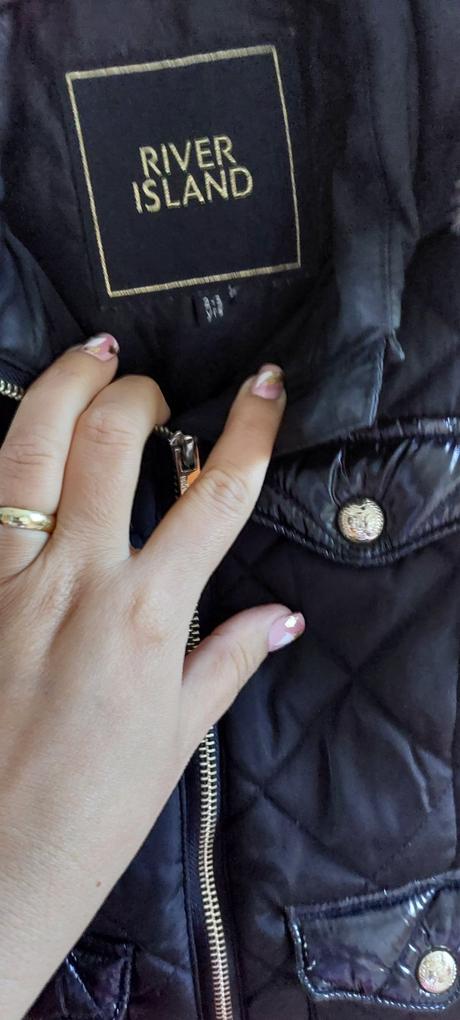 Neskutocna bundicka river island, river island,98