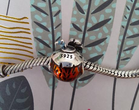 Prívesok kokosový drink, 