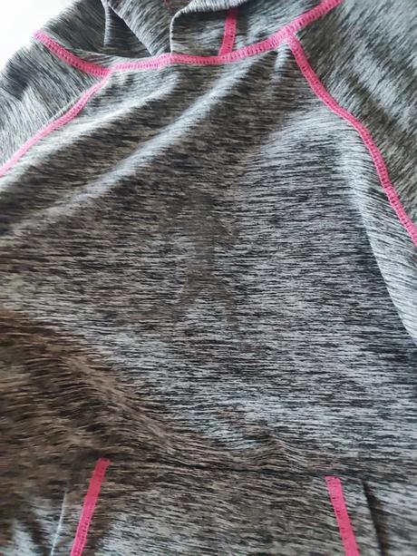 Športová mikina, 104