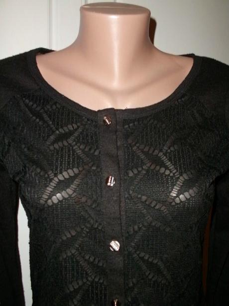 Jemný čierny svetrík - veľ. s-m, s