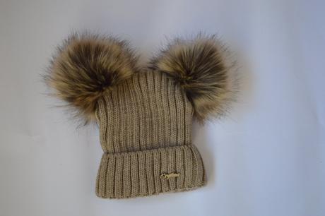 Čiapočka s brmbolcom, 80 - 158