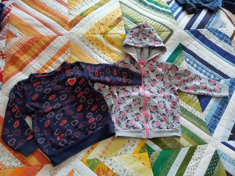 Mikina so srdieckami, lupilu,98