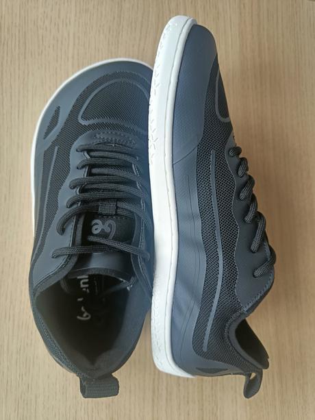 Be lenka velocity - black 42, be lenka,42