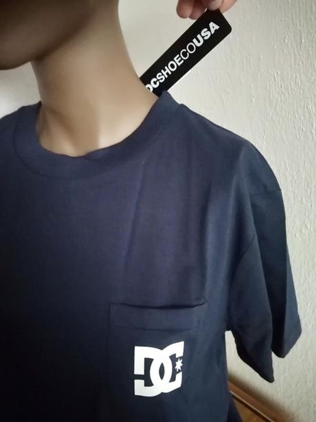 Modré tričko zn. dc v. s (+ tielko a tričko zadarm, s