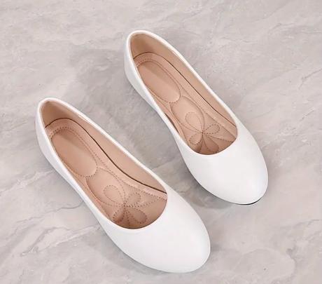 Šaty l s bolerom, opaskom a kabelkou, l