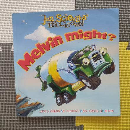 Melvin might  o autách top stav - p, 