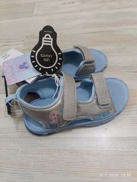 Sandále frozen svietiace, 29