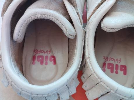 Dievčenské topánky, 25