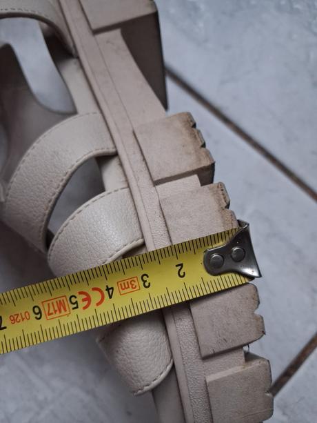 Sandalky, deichmann,37
