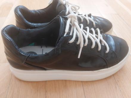 Tenisky cropp  veľkosť 37, 37