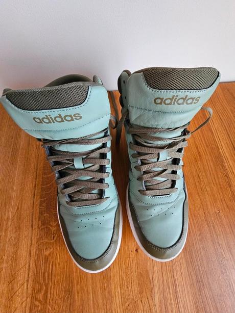 Minimálne nosené veľkosť 45 1/3, adidas,45