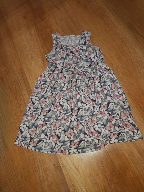 Dievcenske saty, h&m,122