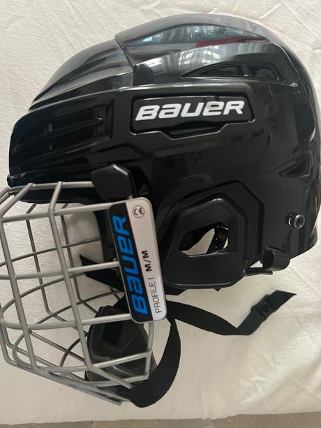 Hokejová prilba bauer, bauer,m