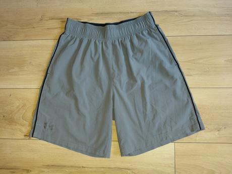 Kratase ua, under armour,m