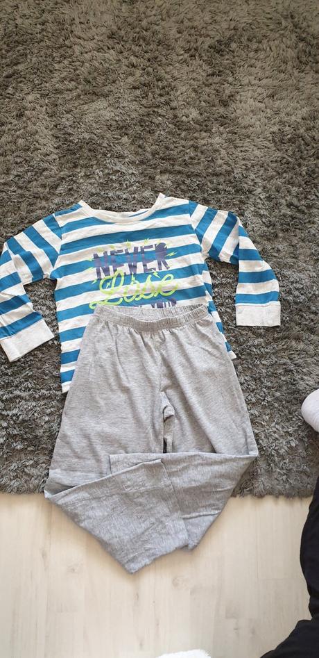 Pyžamo č.110-116, 110