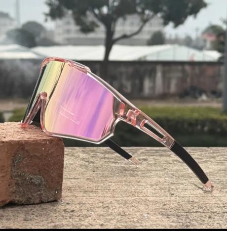 Športové slnečné ľahunké okuliare,