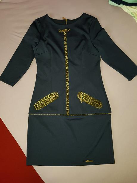 Spoločenské šaty, 38