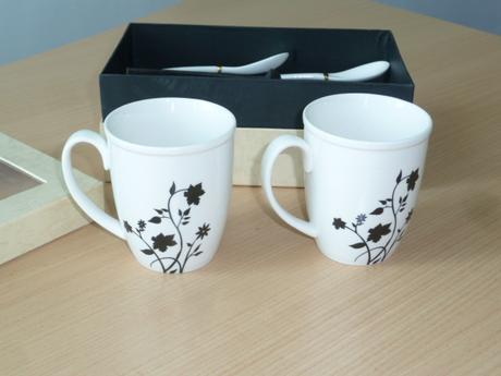 Šálky s lyzickami, 