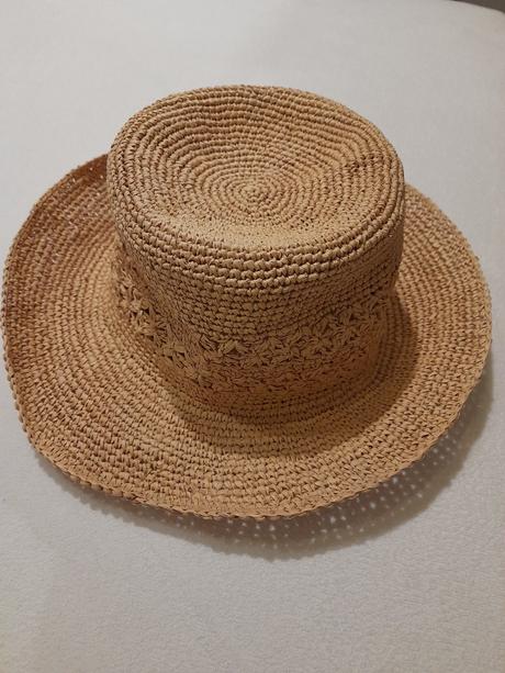 Klobúk nový, m