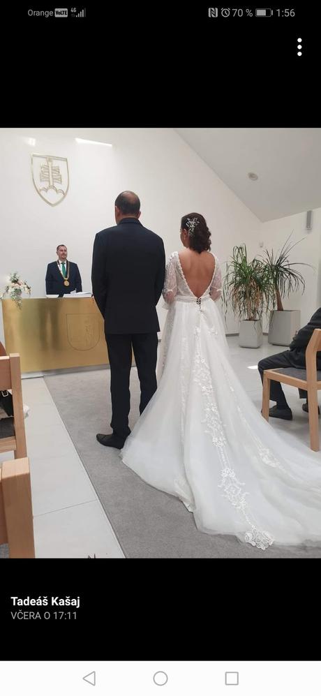 Svadobné šaty, 38