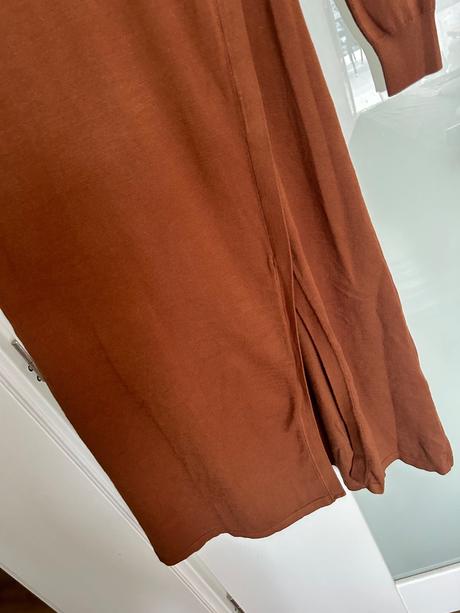 Upletové maxi šaty massimo dutti, m