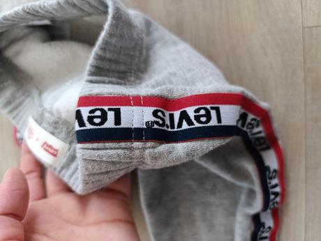 Levis tepláky, levis,74