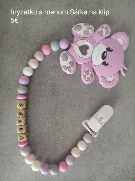 Hryzatko s menom sárka na klip,