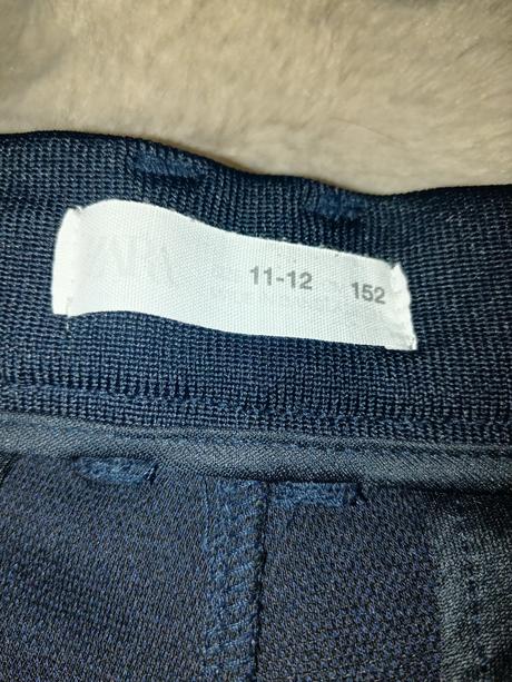 Chlapčenské zara nohavice, zara,152
