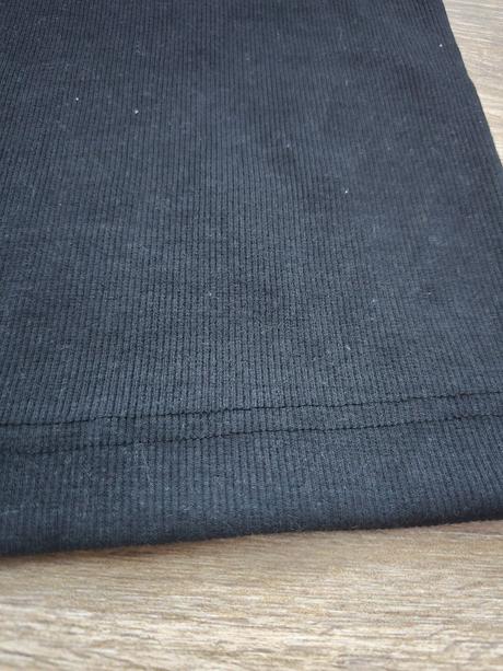 Plne elastická sukňa uni, 