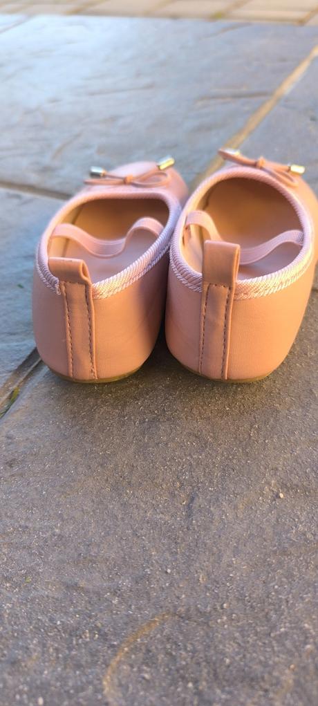 Dievčenské balerínky, sinsay,25